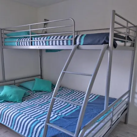 Apartament Pins Dores